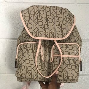 Calvin Klein Bags - Calvin Klein Luggage Bag Calvin Klein Bags - Calvin Klein Luggage Bag